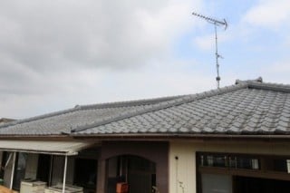 1:Before　寄せ棟の屋根